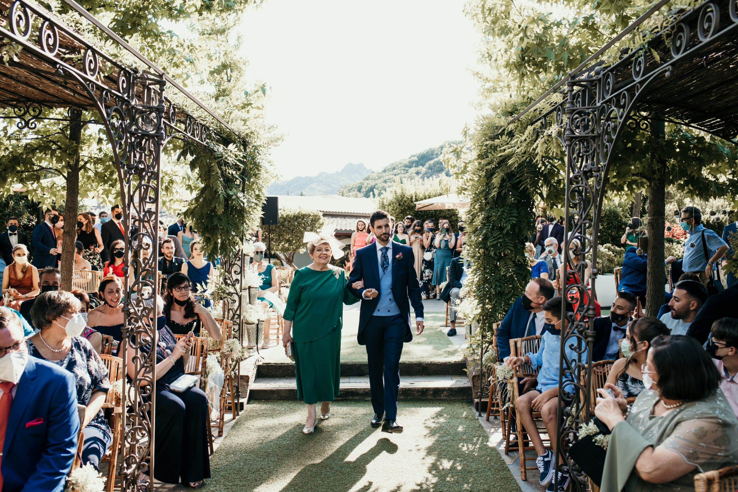 Novias con personalidad: vestidos de novia únicos.